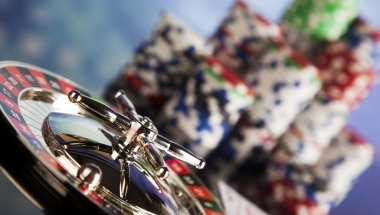 x100 এর প্রধান গেম স্ক্রিন x100 এর প্রধান গেম স্ক্রিন